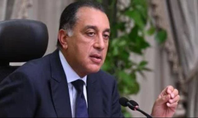 رئيس الوزراء يفتتح محطة 500 ميجا وات طاقة شمسية بنجع حمادي غدا