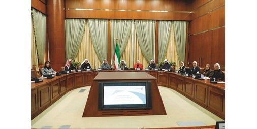 «المحاسبة» و«الديوان» بحثا برنامج الحوكمة المؤسسية