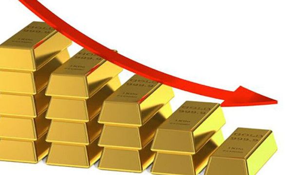 تراجع أسعار الذهب بعد تسجيله مستوى قياسيا