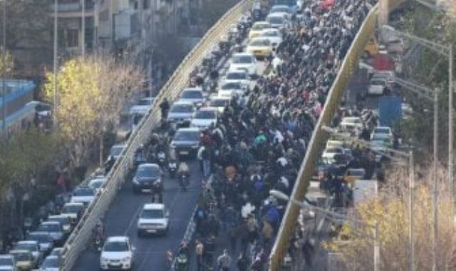 إيطاليا: نشعر بالقلق حيال ما يحدث في إيران وسنستخدم كل الأدوات الدبلوماسية لوقف القمع