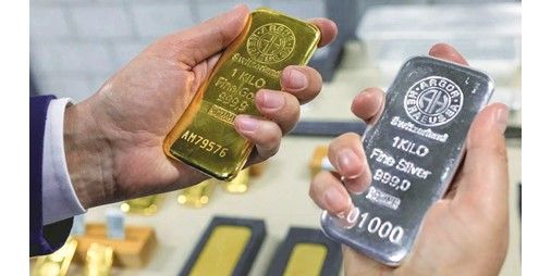 الذهب والفضة يقفزان إلى مستويات قياسية.. مجدداً