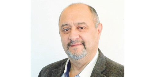 الباحث محمد شمس الدين لـ «الأنباء»: أكثرية القوى المحلية مع التأجيل وحتى التمديد
