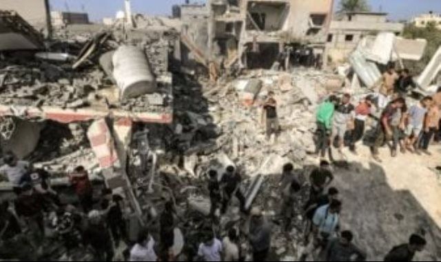 3 شهداء فى جباليا وخان يونس بينهم طفلان يجمعان الحطب