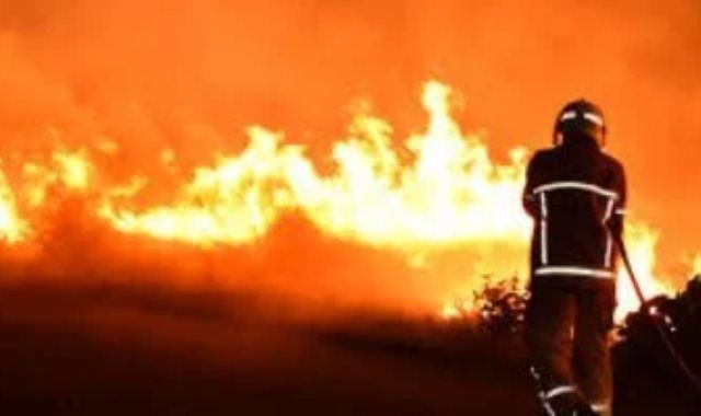 إجلاء مئات السكان فى أستراليا بسبب انتشار حرائق الغابات جنوب وشرق البلاد