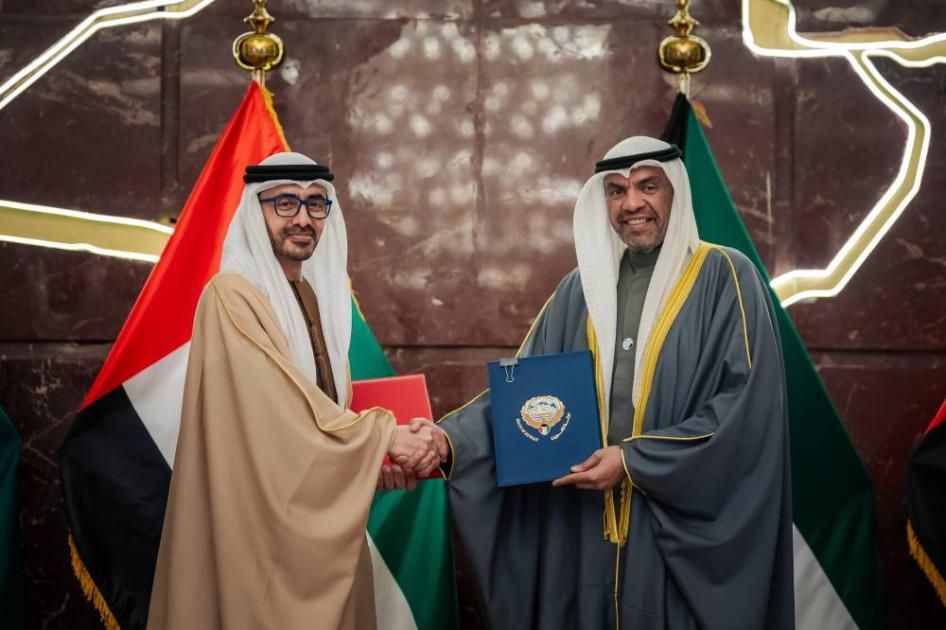 عبدالله بن زايد: العلاقات الإماراتية الكويتية نموذج استثنائي للأخوّة والتعاون والمحبة