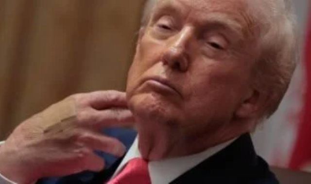أقوى سفن بالعالم قريبة منك.. تهديد جديد من ترامب لـ خامنئي.. اعرف السبب