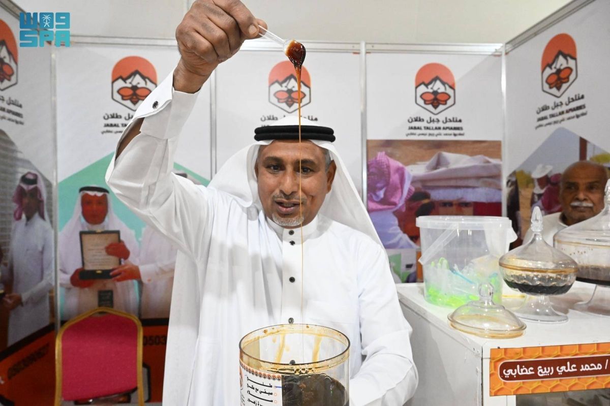 مبيعات معرض عسل جازان تتجاوز مليون ريال خلال أربعة أيام
