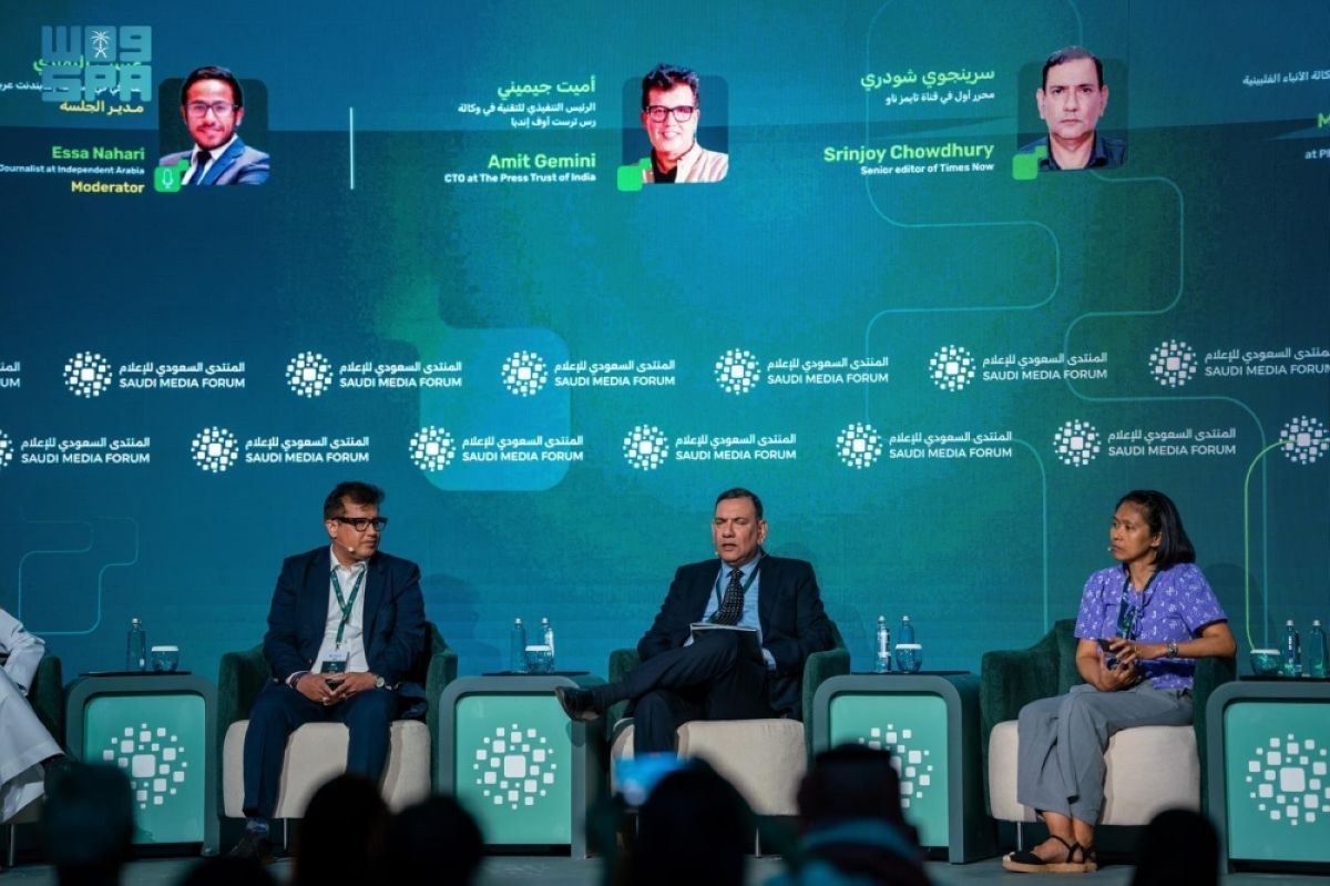 العلاقة بين التقنيات الحديثة ومستقبل العمل الإعلامي