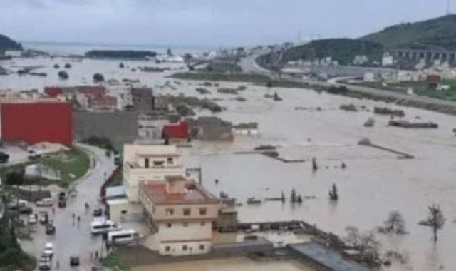 مصرع 6 أشخاص إثر فيضانات بمدينتي طنجة وتطوان في المغرب