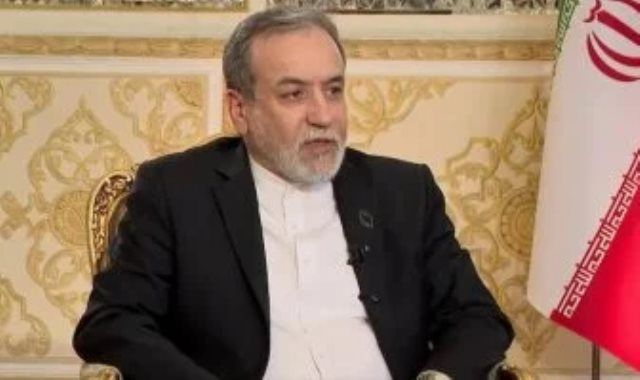 وزير خارجية إيران: لم نطلب وقف إطلاق النار ونستهدف القواعد والأصول الأمريكية فقط