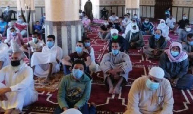 حكم صلاة الجمعة إذا وافقت يوم العيد؟ دار الإفتاء تجيب