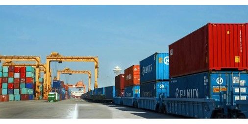 السعودية تمدد إعفاء الحاويات الفارغة بميناءي «الملك عبدالعزيز» و«الجبيل التجاري»