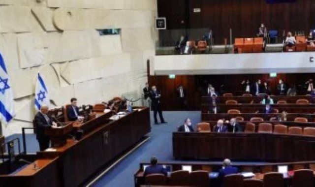 الكنيست الإسرائيلي يقر بالأغلبية مشروع قانون يسمح بإعدام الأسرى الفلسطينيين