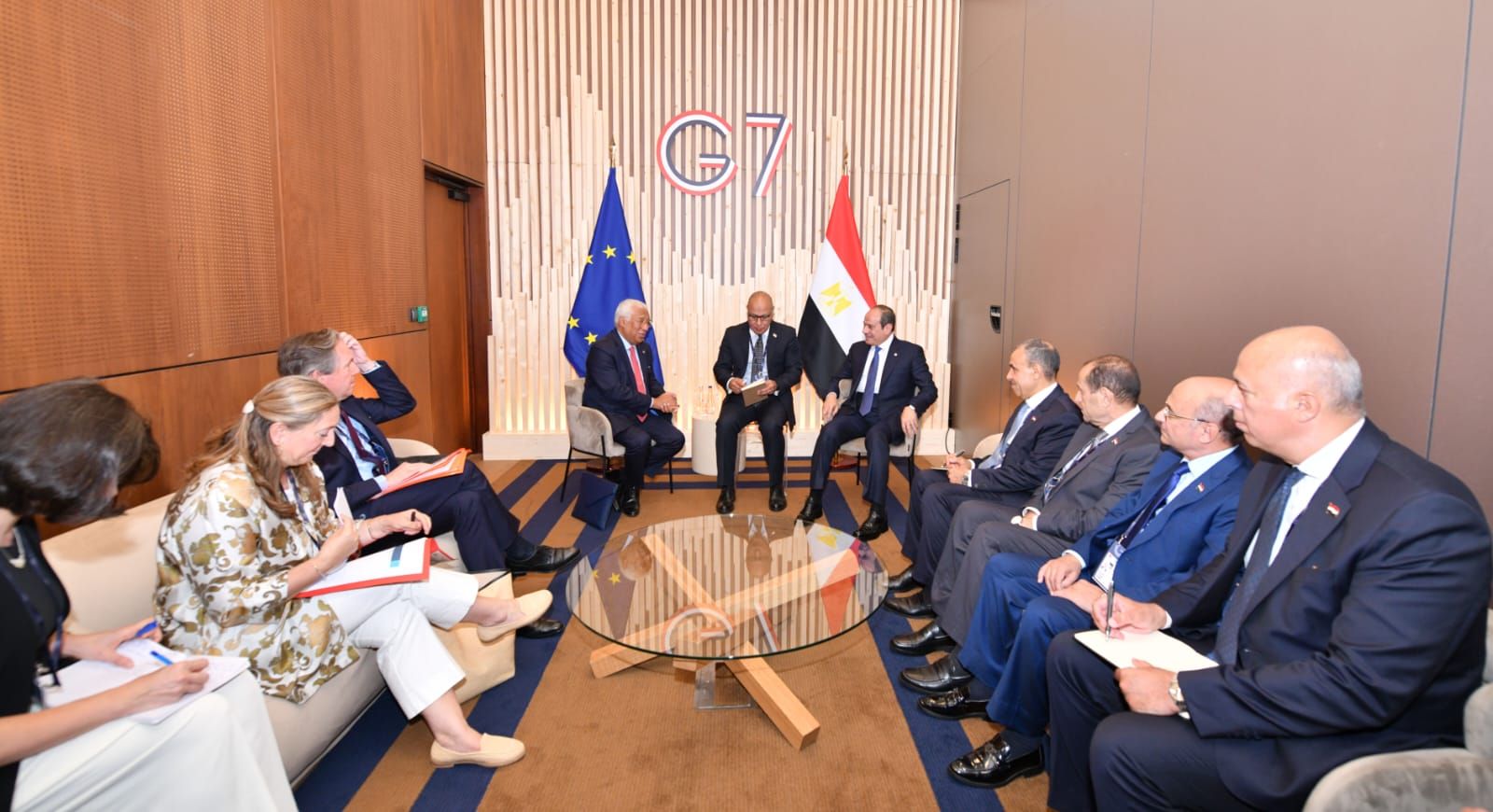 رئيسة المفوضية الأوروبية تشيد بجهود مصر فى مكافحة الإرهاب