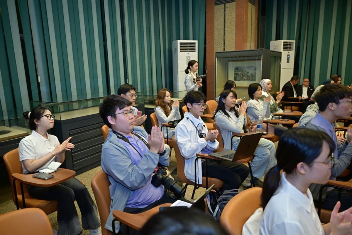 34eab57a13.jpg