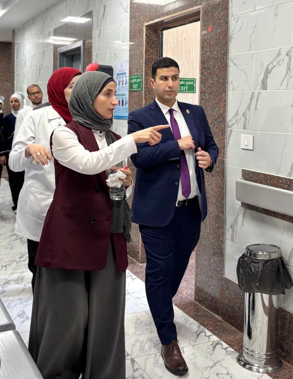 جانب من جولة مدير الفرع، فيتو