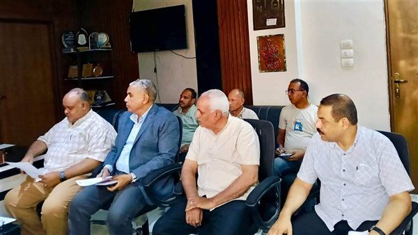 تعليم قنا يستعد للعام الدراسي الجديد، متابعة التحويلات ومراجعة شاملة لملفات المدارس