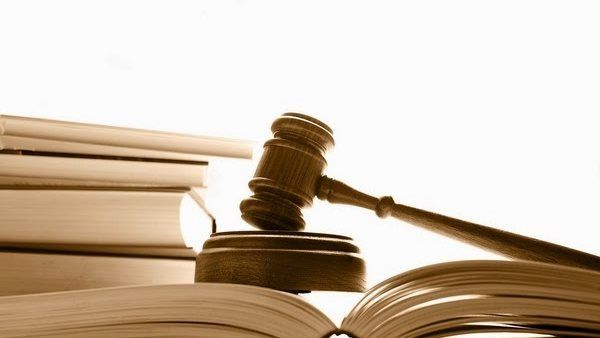 قانون الخدمة المدنية يحسم ضوابط عمل الموظف أثناء الإجازة، غرامات وعقوبات في هذه الحالة