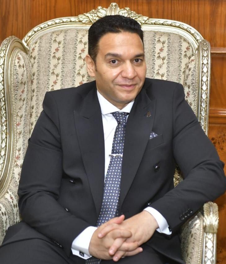 د.علي عبد العزيز، فيتو 