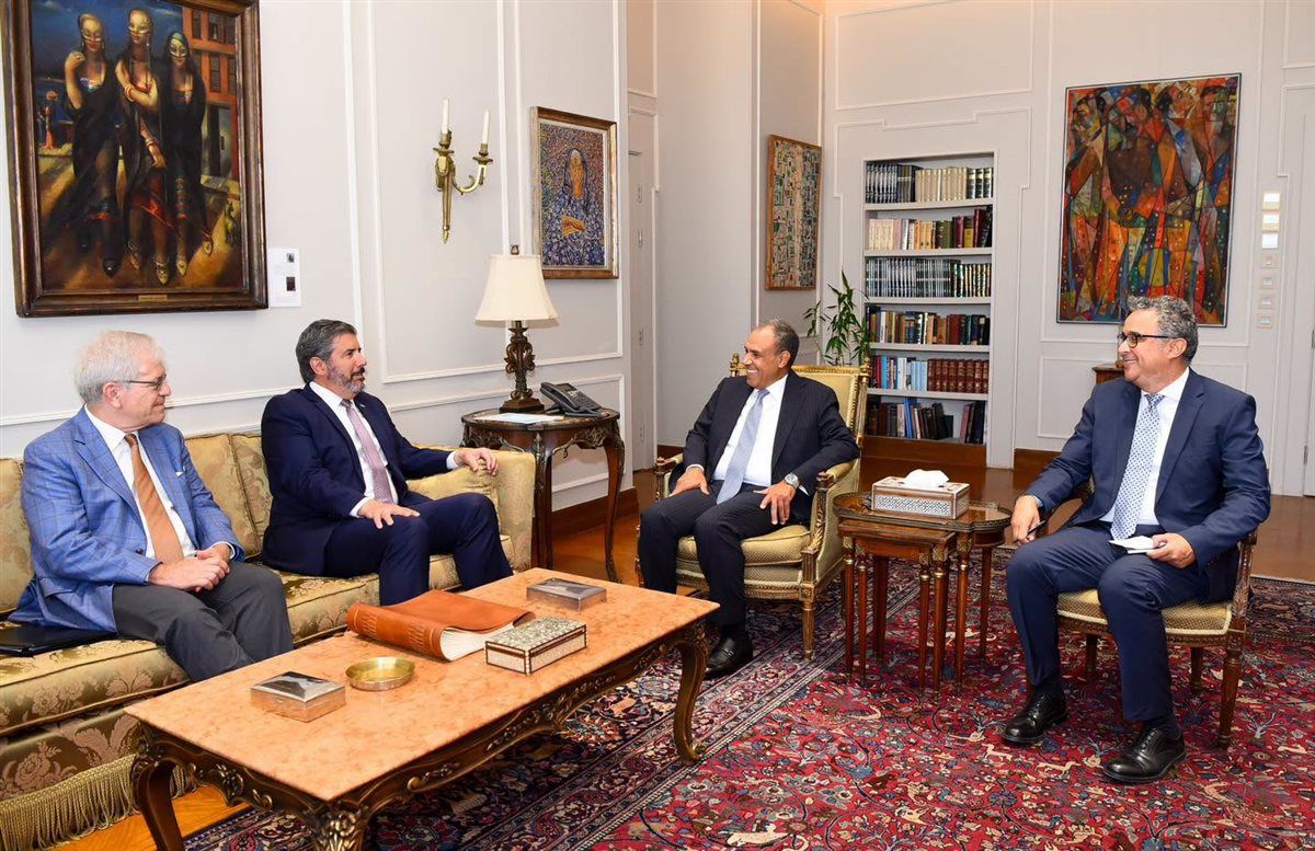 وزير الخارجية يبحث مع مايكل ريجاس