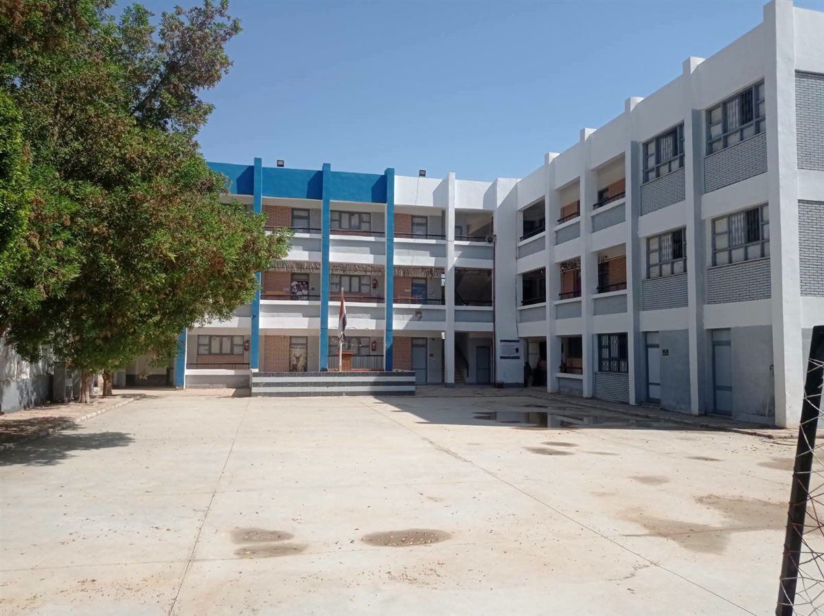 d885437763.jpg