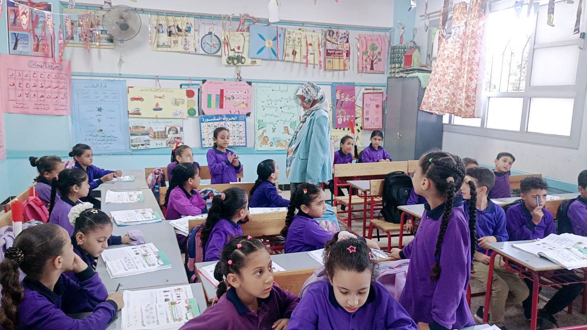 تفقد الفصول الدراسية