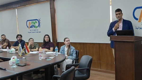 معهد التناسليات الحيوانية يدرب طلابا رومانيين على أحدث تقنيات الفحص ونقل الأجنة