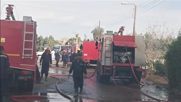 ماس كهربائي وراء إصابة شخصين في حريق محل بالعمرانية