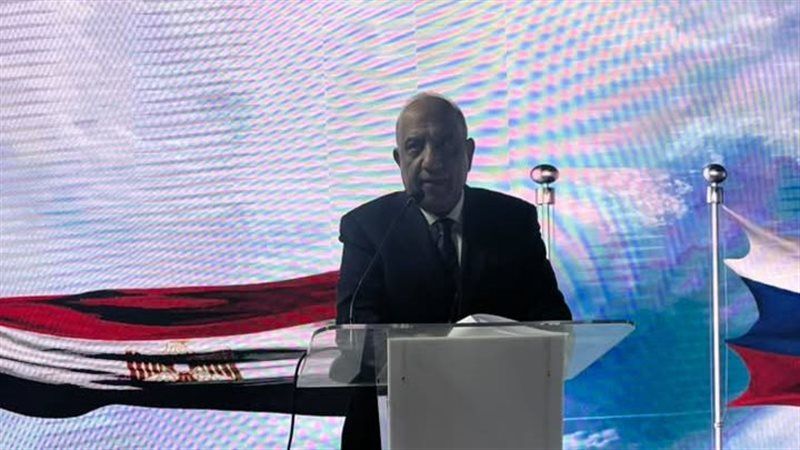 الدكتور محمود عصمت