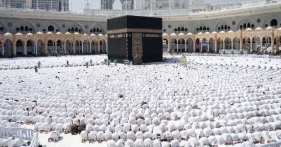 السعودية تطلق "الباقة الشاملة" لحجاج الخارج بعقد إلكترونى واحد عبر "المسار الإلكترونى"