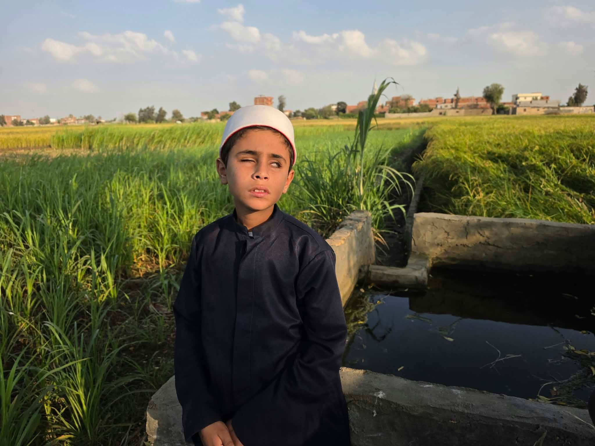 عاطف عاطف