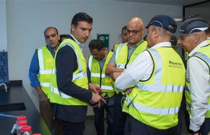وزير الصناعة ومحافظ الإسكندرية يتفقدان مصنعين لإنتاج الكربون الأسود والإطارات بالعامرية