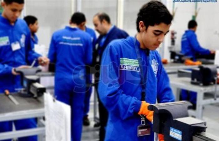 نائب يواجه الحكومة: أين خطة تطوير التعليم الفني وربطه بسوق العمل؟