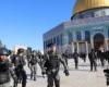 محافظة القدس تحذر من مسار ممنهج لتغيير هوية المسجد الأقصى