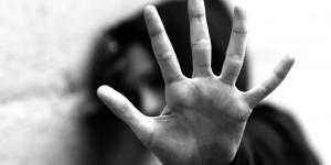 "تحرش
      بعشرات
      التلميذات"..
      إحالة
      مدرس
      ابتدائي
      بأسيوط
      للمحاكمة
      "شهاداتهن
      صادمة"