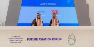 "سال"
      و
      "مطارات
      الرياض"
      تتعاقدان
      لتطوير
      مرافق
      الشحن
      الجوي
      بمطار
      الملك
      خالد