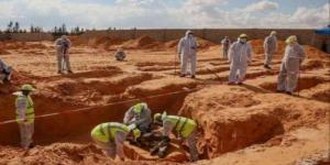 اكتشاف مقبرة جماعية بين ليبيا وتونس يثير قلقا أمميا