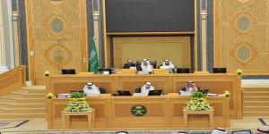 مجلس
      الشورى
      يطالب
      بتحفيز
      القطاع
      الخاص
      للمساهمة
      بأعمال
      الاستدامة
      في
      المملكة