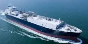 ناقلة نفط تتعرض لهجوم بقذيفة قرب الدوحة