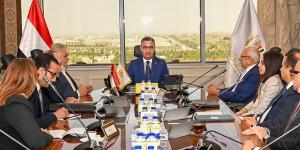 وزير التموين يبحث مع شركة TMT التعاون لإدخال سلسلة "مونوبري" الفرنسية للسوق المصري