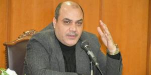 الرأي العام يستحق إجابات، الإعلامي محمد الباز يوجه 10 أسئلة حاسمة لعمرو الدجوي حول عزل والدته وانتحار شقيقه