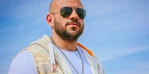 أحمد مكي يعود إلى السينما بعد 13 عامًا بفيلم "فرصة سعيدة" مع ماجد الكدواني