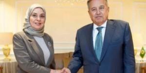 أمين عام جامعة الدول العربية يستقبل سفيرة البحرين لتعزيز التضامن والتعاون العربي