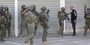 الاحتلال يجبر مواطنا على هدم منزله فى القدس
