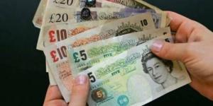 بريطانيا تبيع سندات لأجل 30 عاماً بأعلى عائد منذ 1998
