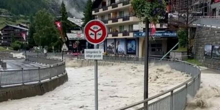 طقس سويسرا يرفع عدد المفقودين