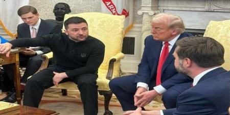 عقب
      قمة
      ألاسكا
      مع
      بوتين..
      زيلينسكي
      سيلتقي
      ترامب
      في
      واشنطن