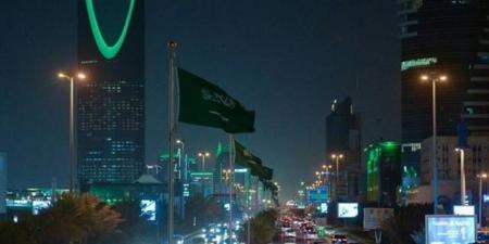 اتحاد
      الغرف
      السعودية
      يبحث
      تعزيز
      التعاون
      الاقتصادي
      مع
      سفراء
      خمس
      دول