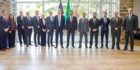 وزير
      الصناعة
      يختتم
      زيارة
      للولايات
      المتحدة
      لتعزيز
      التعاون
      الصناعي
      والتعديني