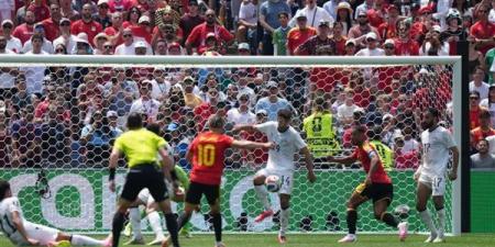 «النيران الصديقة»، هدف عكسي يمنح بلجيكا التعادل أمام مصر في كأس العالم 2026 (صور)